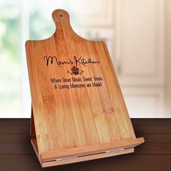 Moms-Kitchen-Great-Meals-Sweet-Treats-Loving-Memories-Bamboo-Recipe-Holder_BRH-SM-99-3017
